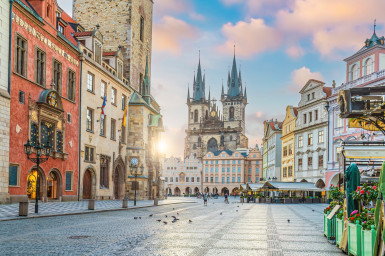 Eкскурзия ПРАГА – Замъкът ЗБИРОХ – ПИЛЗЕН за 01.05.